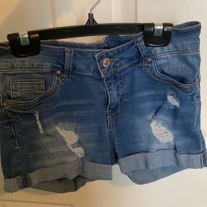 Selling unused clothes !!!